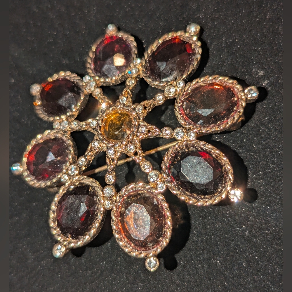 Vintage Starburst Signed Monet Brooch